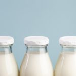 La caída en la demanda causa una disminución en el precio mundial de los lácteos